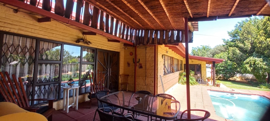 4 Bedroom Property for Sale in Meiringspark North West